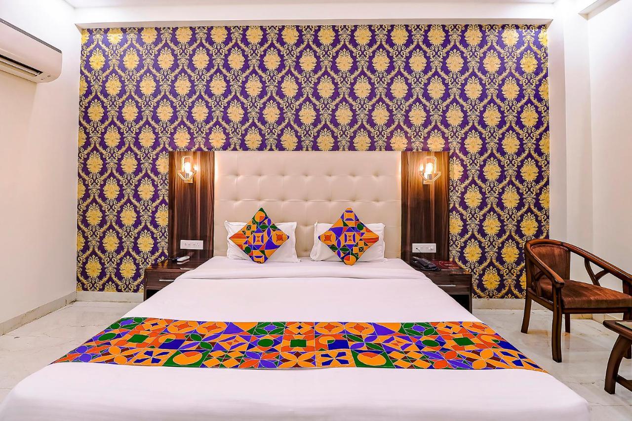 Fabhotel Swess Grand Agra  Εξωτερικό φωτογραφία